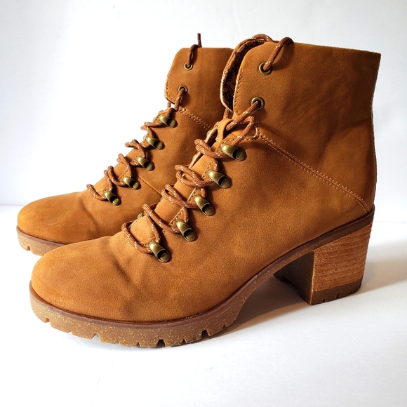 Kork-Ease Shoes - KORKS ERICA Tan Lace-Up Hiking Booties Women's Size 9.5M Block Stacked Heel